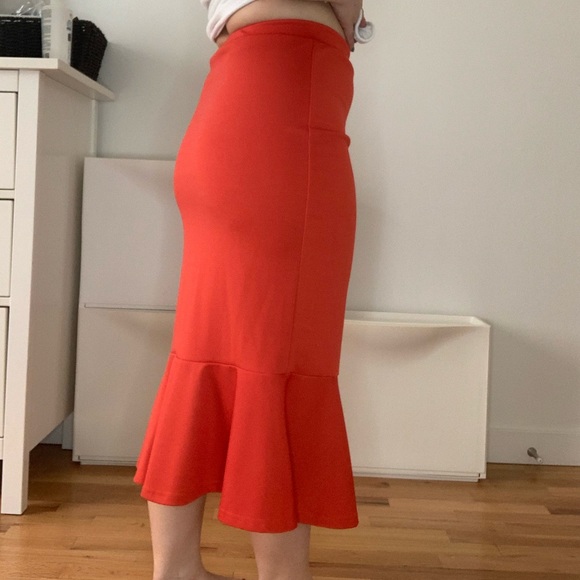 🌹 mermaid midi skirt 🌹 - Picture 6 of 6